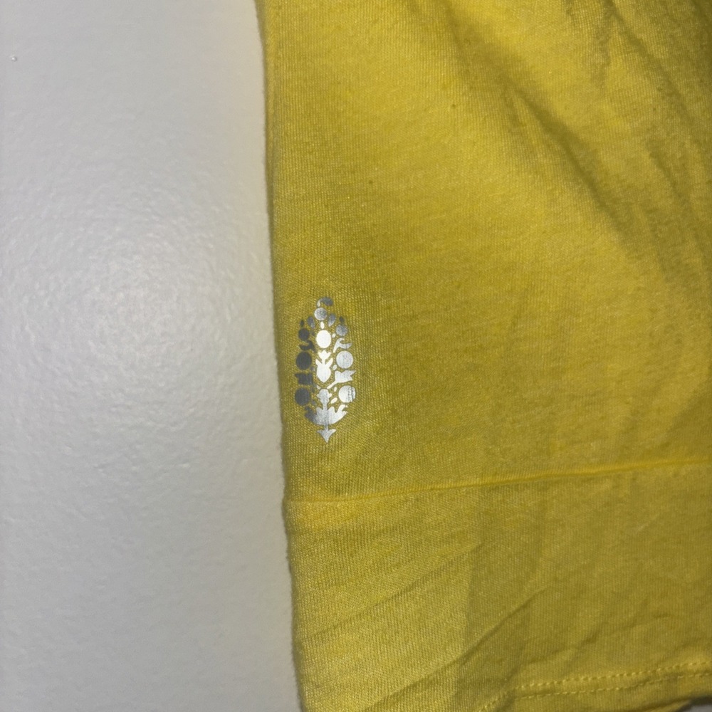 Free People Womens Shirt Sz Sm Butter Yellow Short Sleeve Tshirt Tee Active Gym - Picture 7 of 8